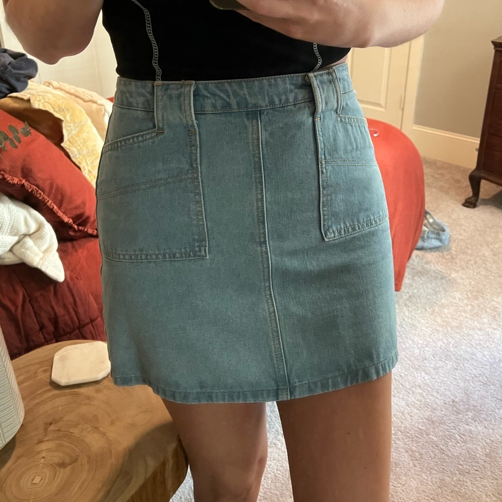 Light wash jean skirt
